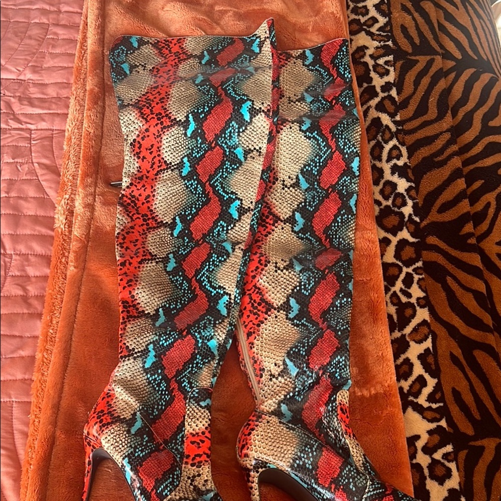 Snakeskin Patterned Over-the-Knee Boots